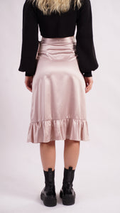 Rebecca skirt in champagne pink from Obsession Stockholm